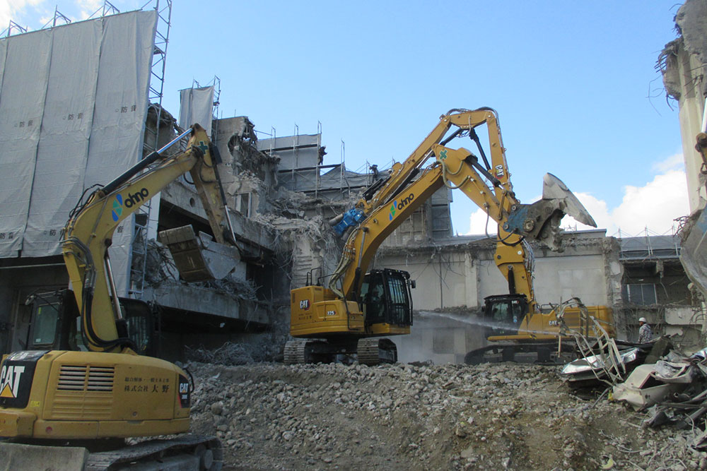 旧三井住友銀行松原支店解体撤去工事3